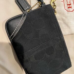Coach Black Signature C Wristlet Change Pouch/Card Holder